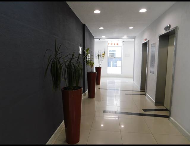 91M² OFFICE TO LET IN CRAIGHALL